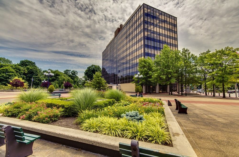 Global Luxury Suites At Monroe Morristown Buitenkant foto